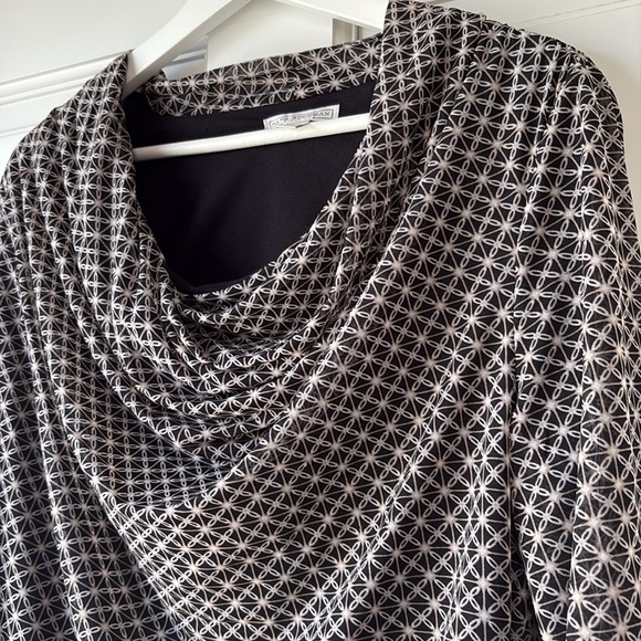 Dana Buchman Black and Cream Patterned Top large cowl neck blouse - Picture 3 of 7